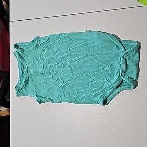 18-24 EUC Kyte Bodysuit